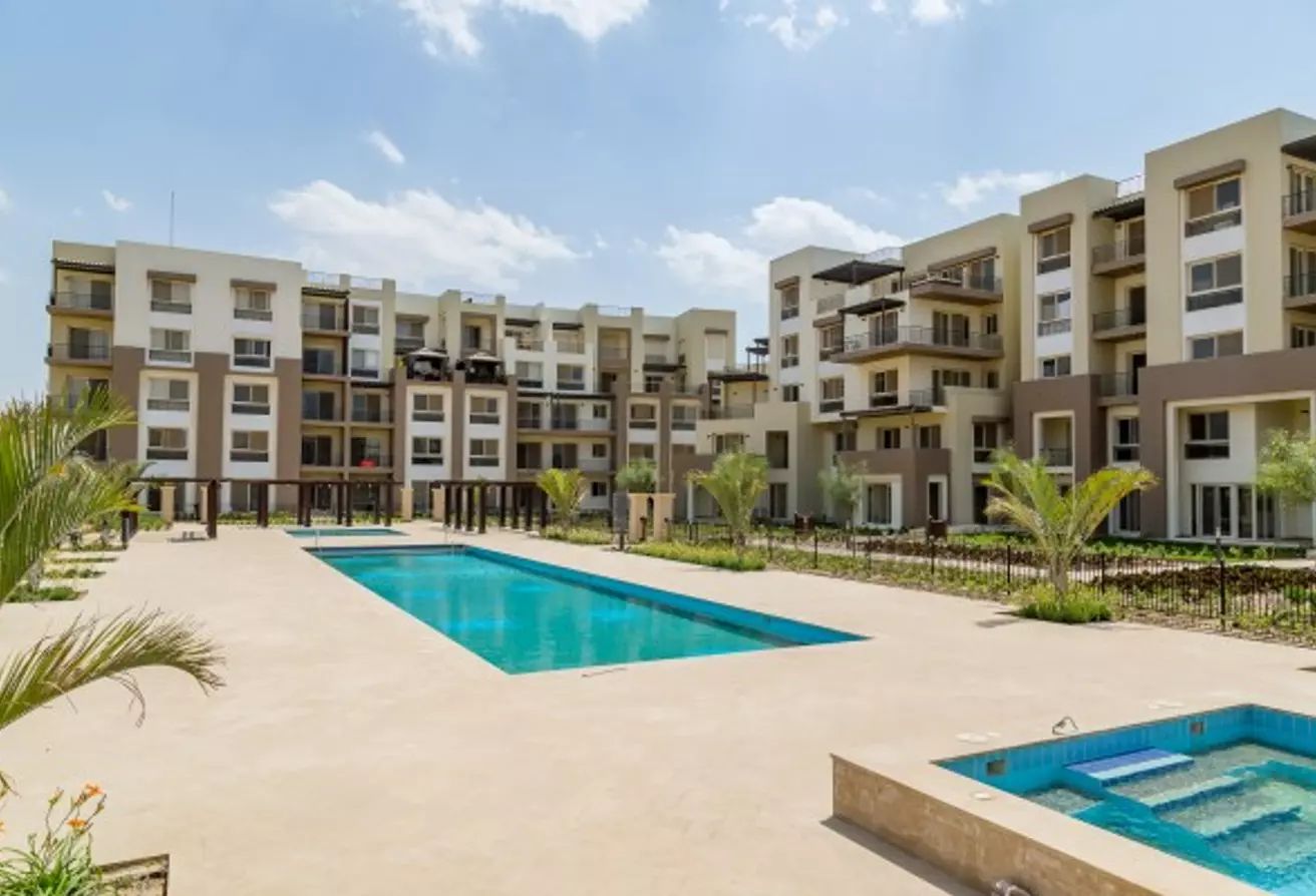 شقه للايجار بـ اب تاون كايرو – موقع مميز