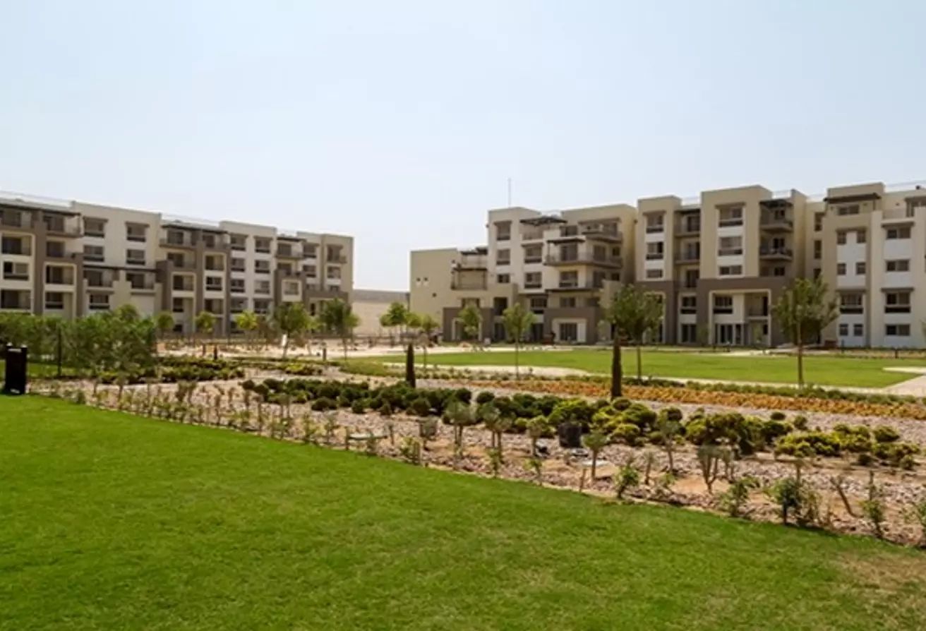 شقه للايجار بـ اب تاون كايرو – موقع مميز