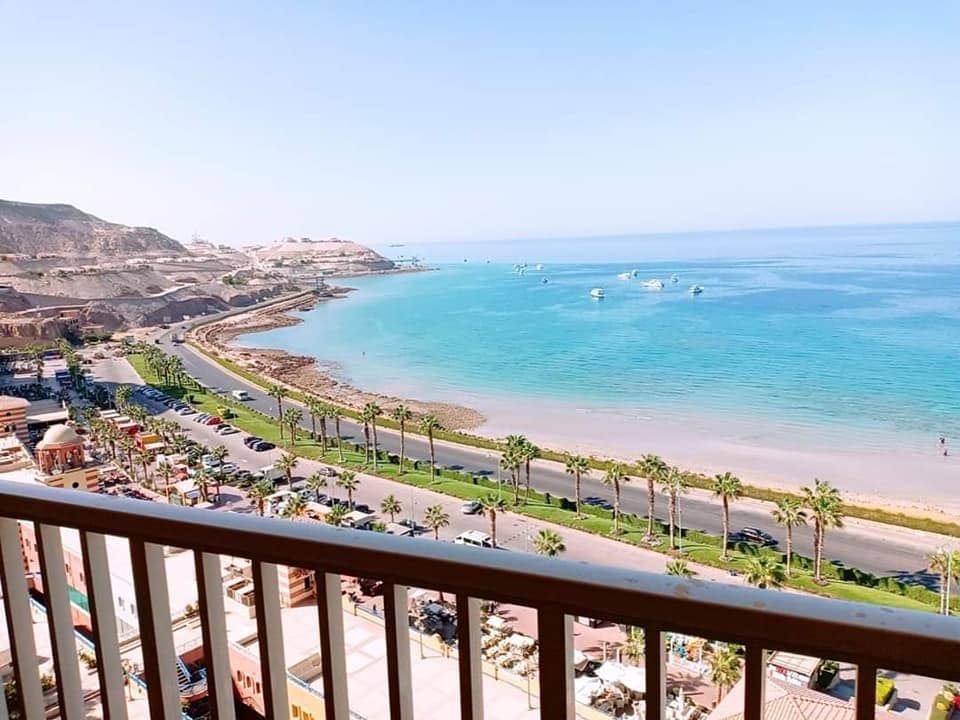 6 سرير 4 حمام منزل