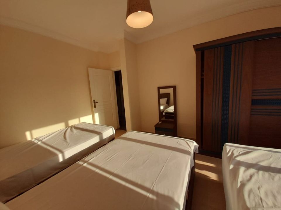 2 beds 1 bath Flat/apartment