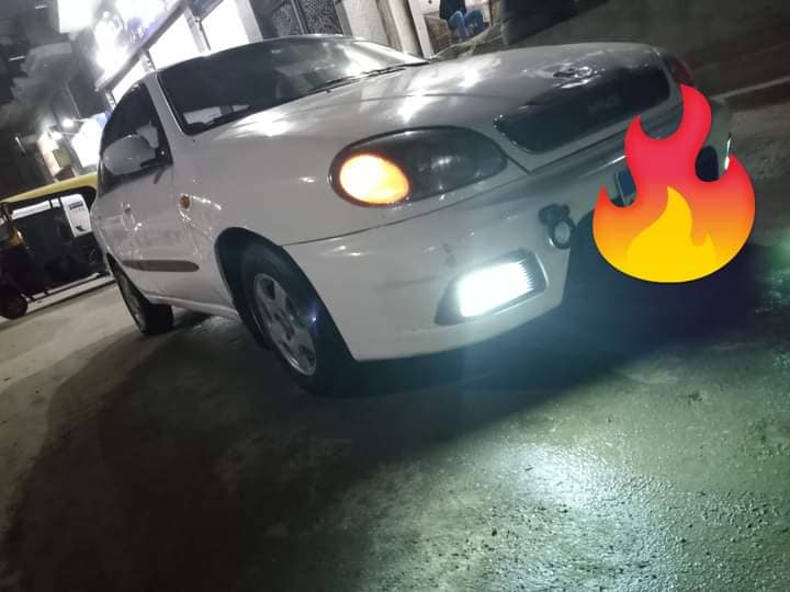 لانوس موديل 2001