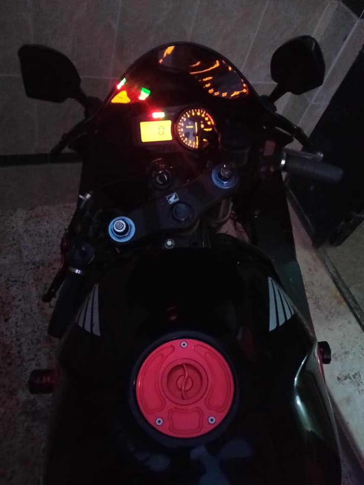 بايك هوندا 954 سي سي