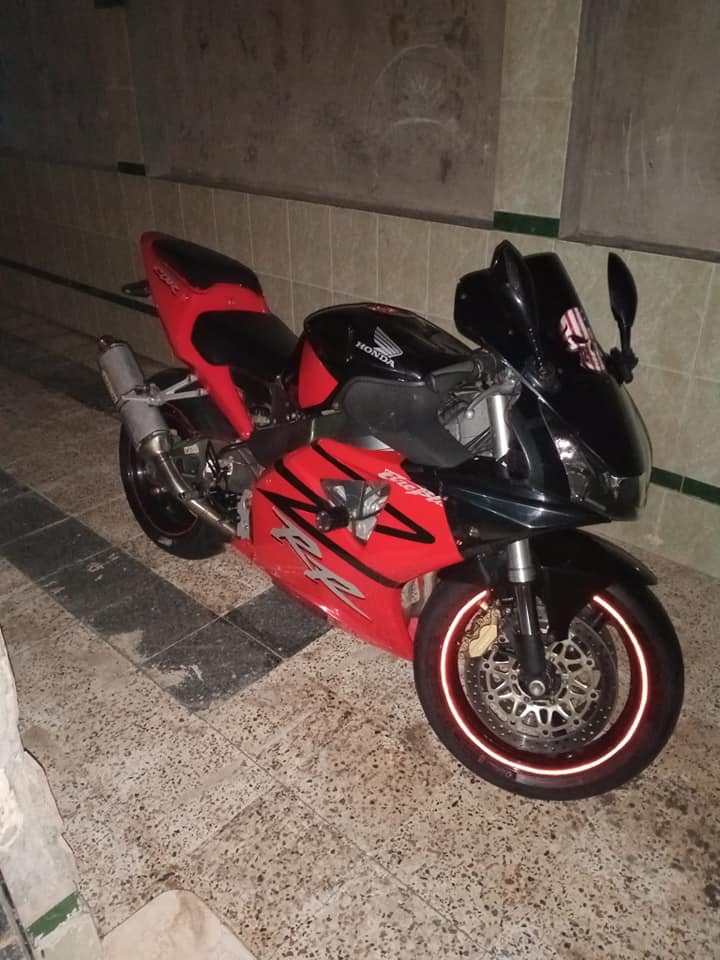 بايك هوندا 954 سي سي