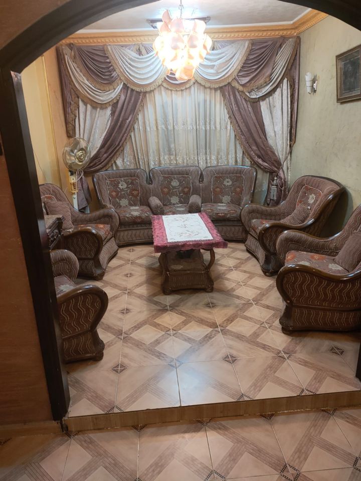 شقه للايجار في اطلس