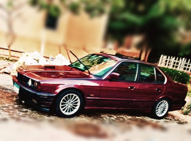 bmw e34 520i 2000cc 1990 full options auto matic