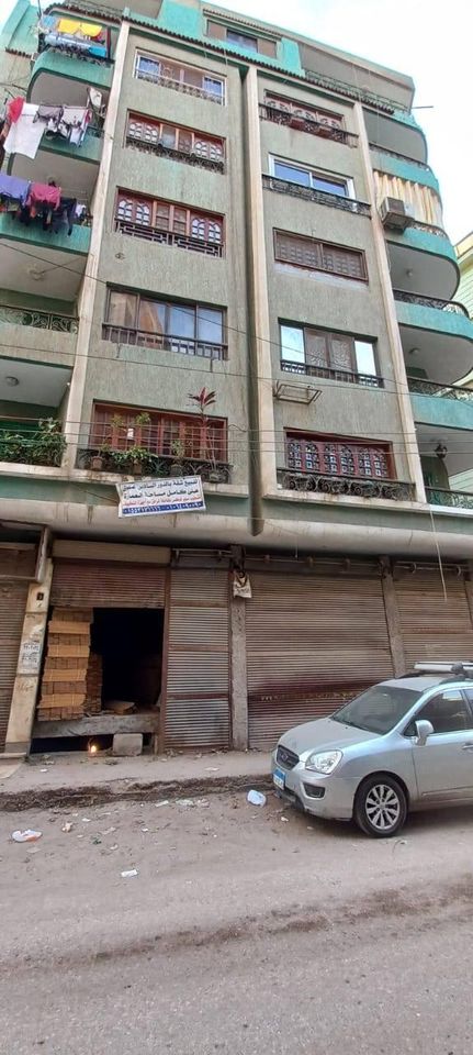 محل وبدروم للبيع