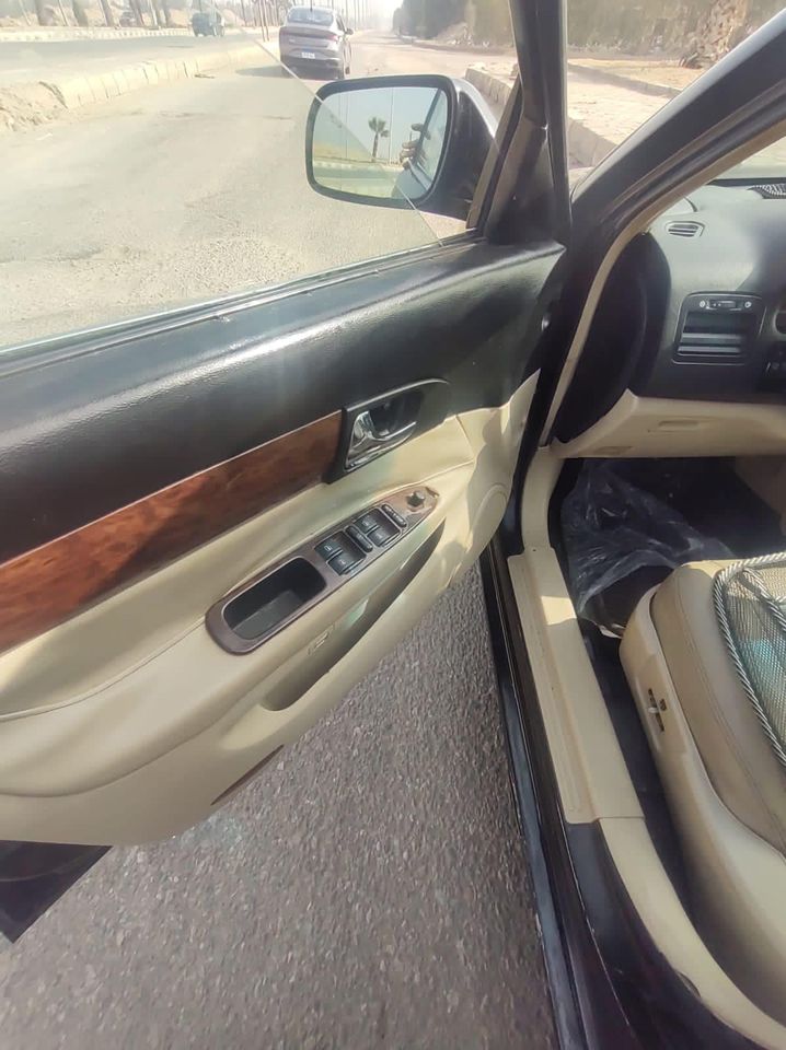 للبيع سيارة اسبرانزا