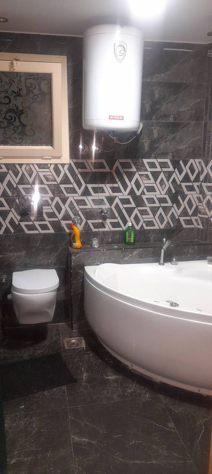 لليع شقه على طرح البحر مباشره