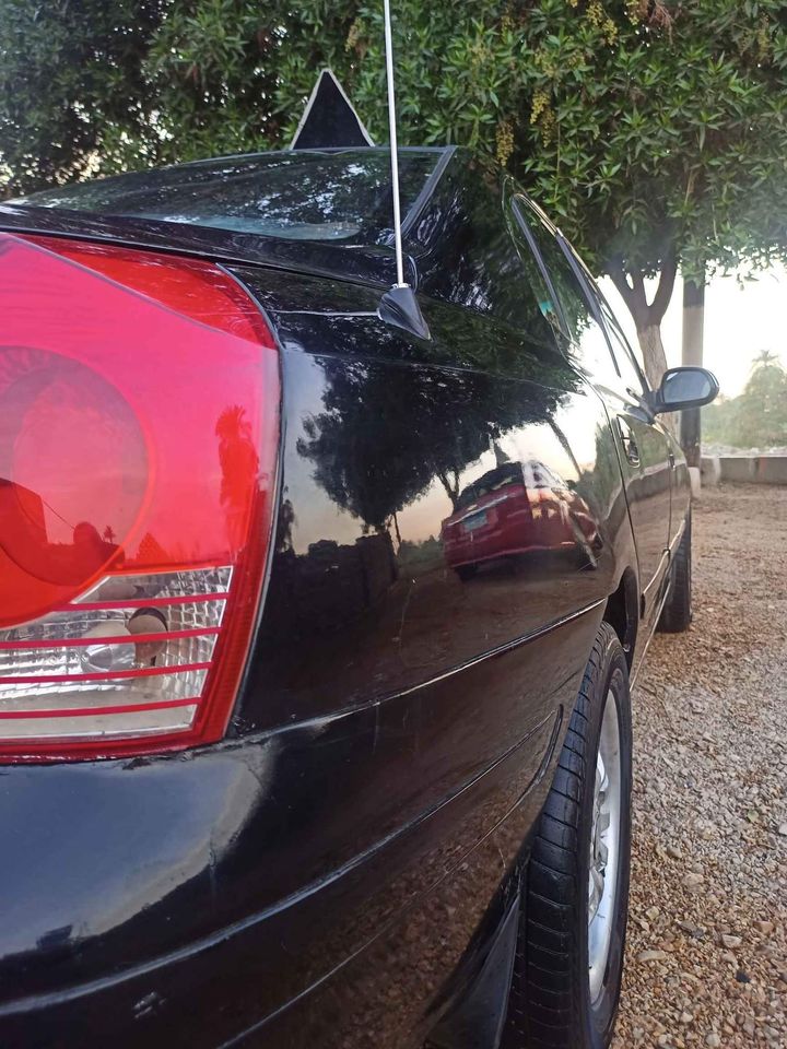 النترا وش الأسد ٢٠٠٥