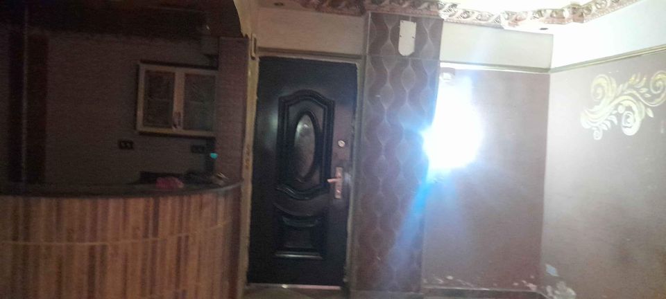 شقة للبيع وسط البلد أرض العزبه